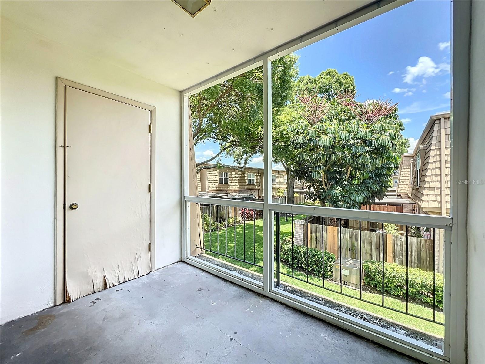 Image 38 of 46 For 200 St Andrews Boulevard 911