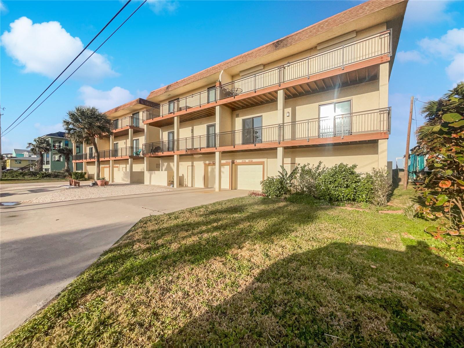 Image 10 of 18 For 2127 Ocean Shore Boulevard