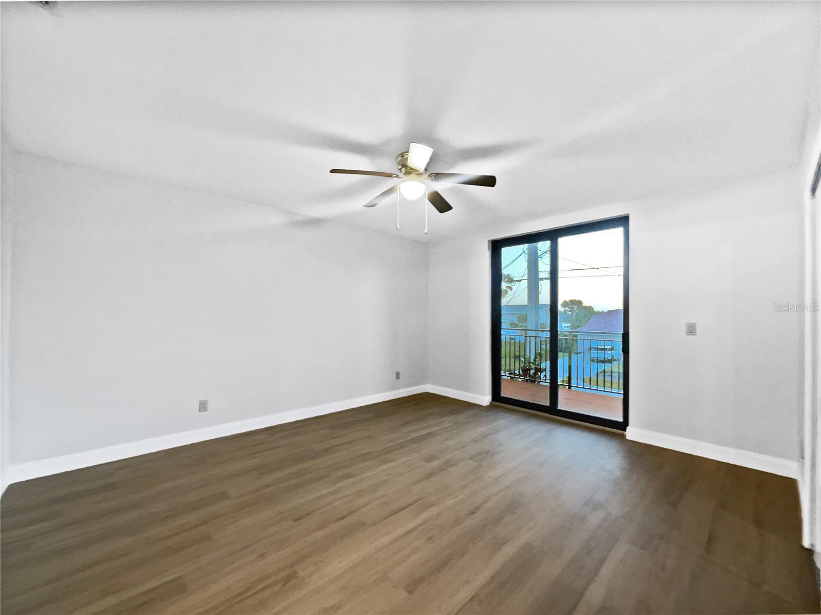 Image 13 of 18 For 2127 Ocean Shore Boulevard