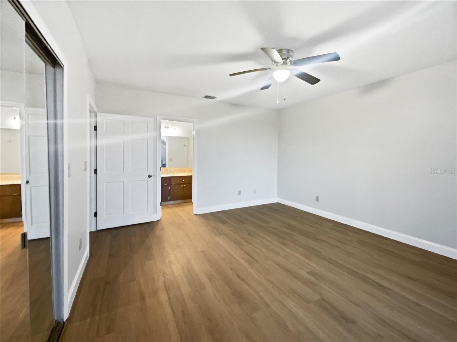 Image 5 of 18 For 2127 Ocean Shore Boulevard