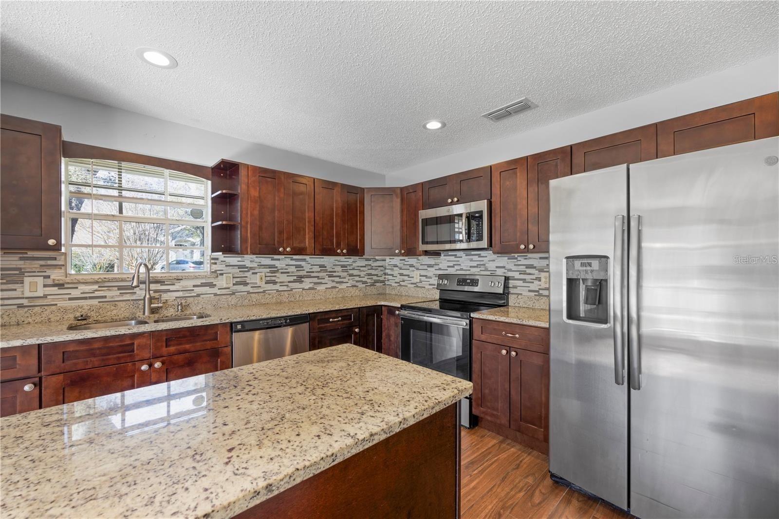 Image 11 of 33 For 1071 Corkwood Drive