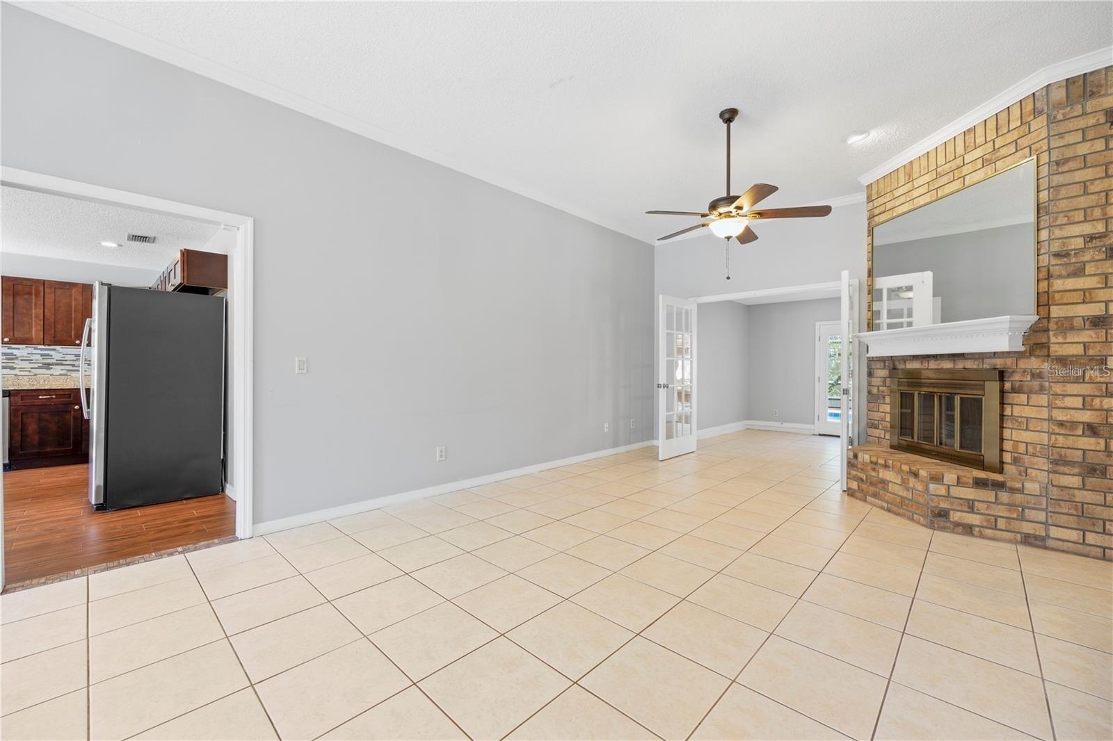 Image 5 of 33 For 1071 Corkwood Drive