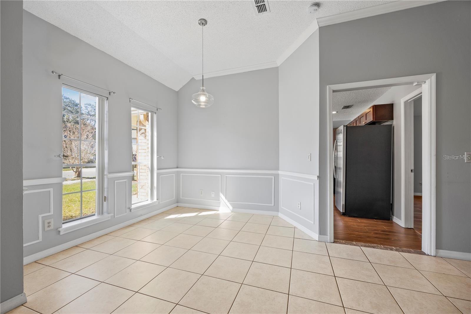 Image 7 of 33 For 1071 Corkwood Drive