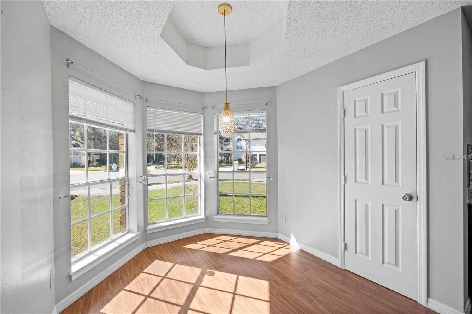 Image 8 of 33 For 1071 Corkwood Drive