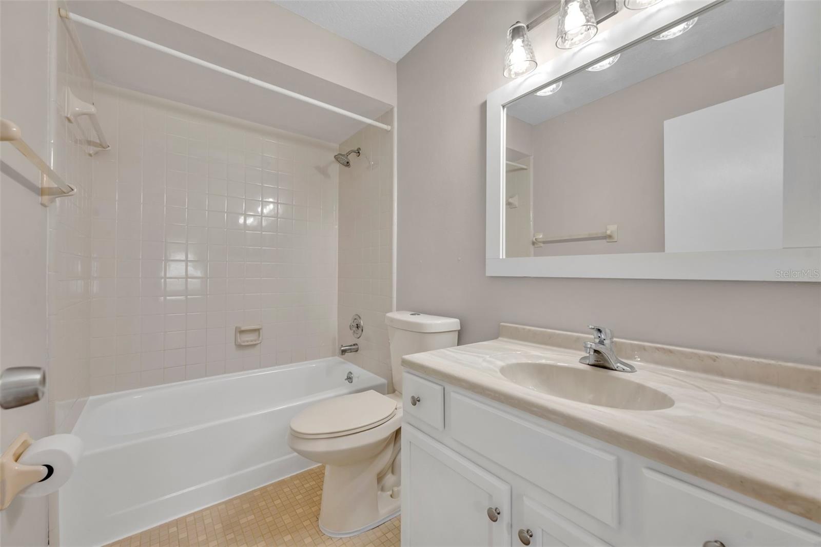 Image 24 of 27 For 557 Hunter Circle