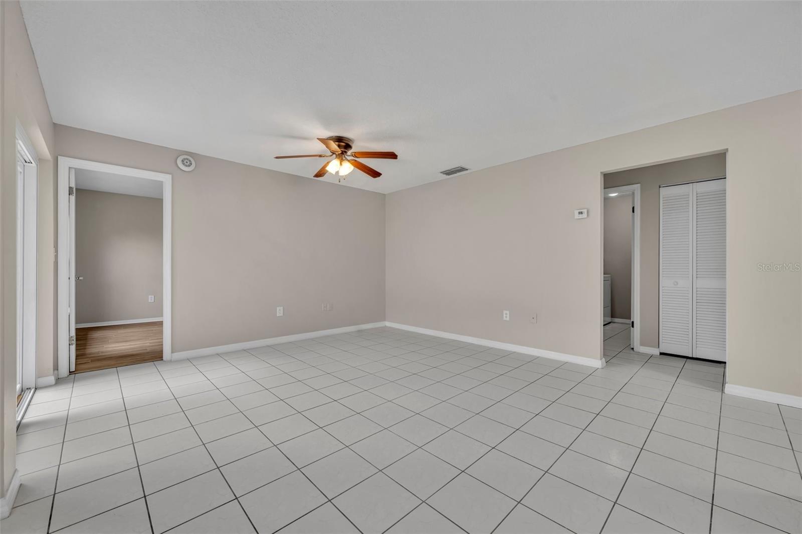 Image 9 of 27 For 557 Hunter Circle