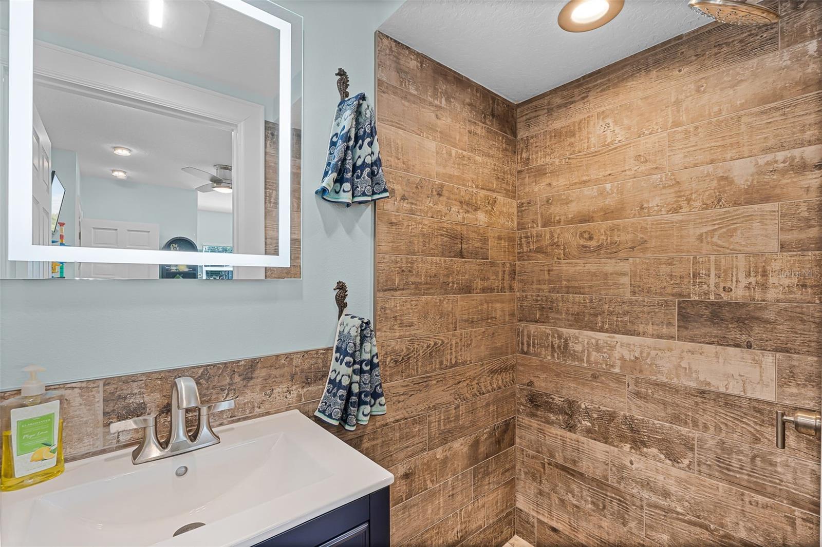 Image 27 of 49 For 1811 Missouri Avenue