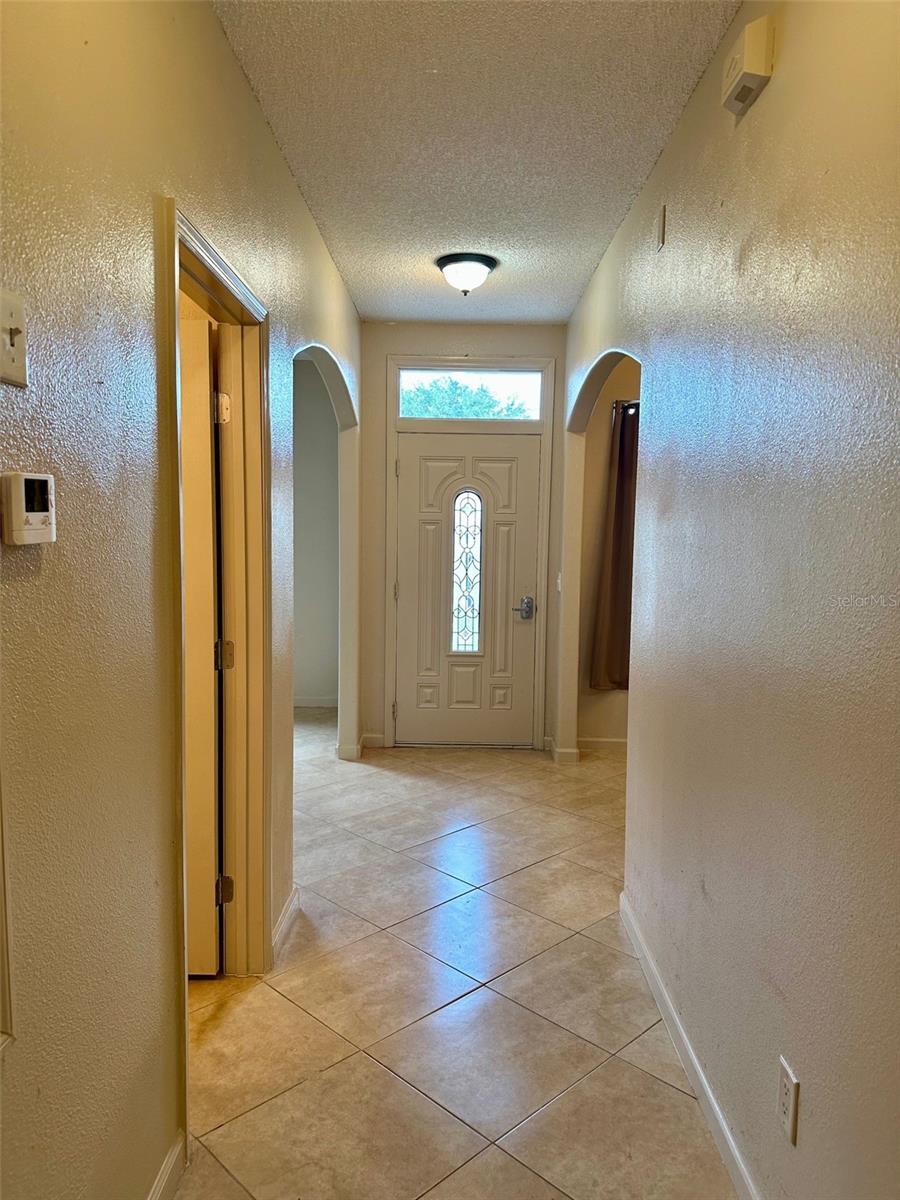 Image 20 of 35 For 1354 Knollwood Drive