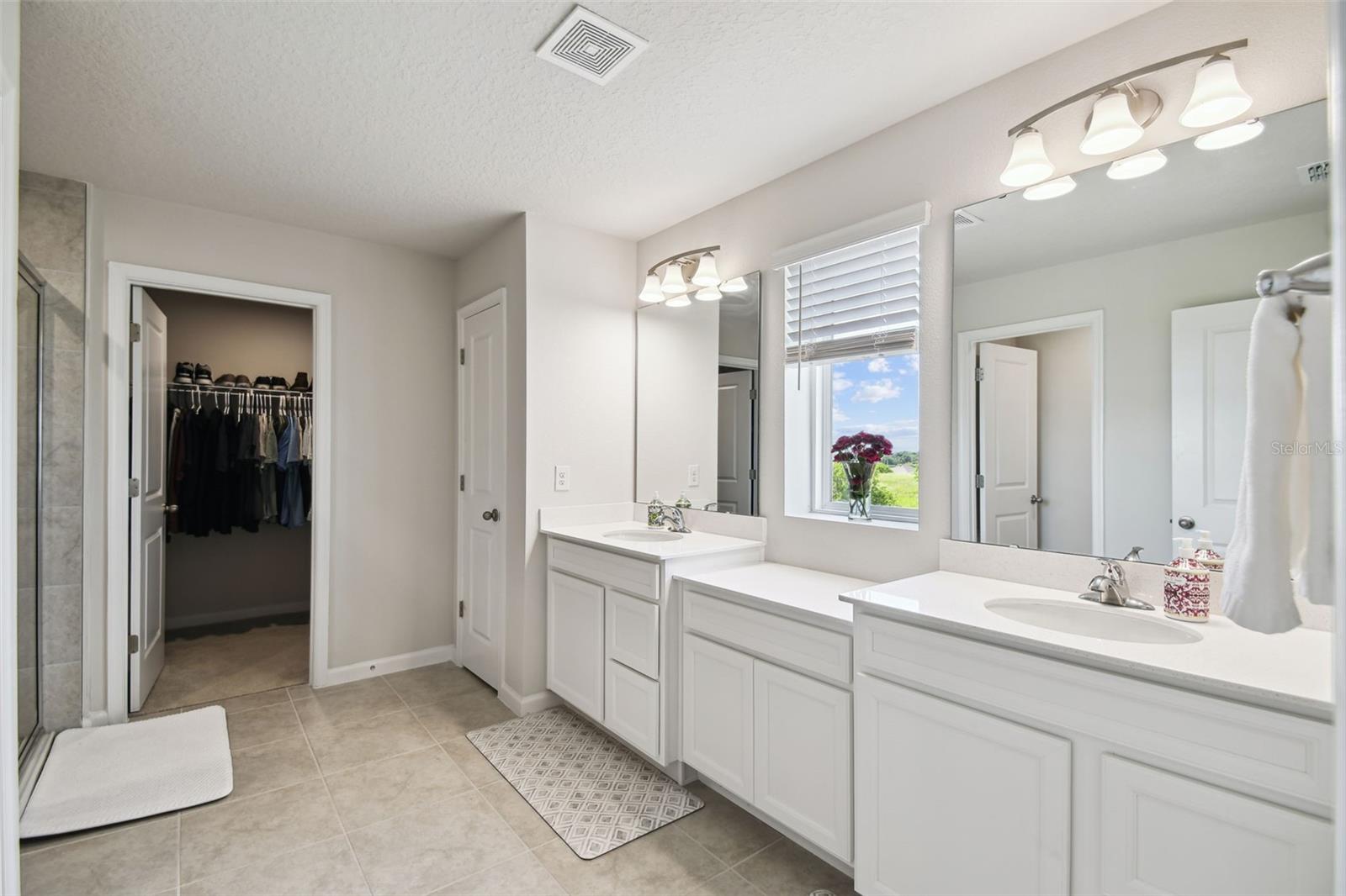 Image 29 of 42 For 2056 Airedale Way