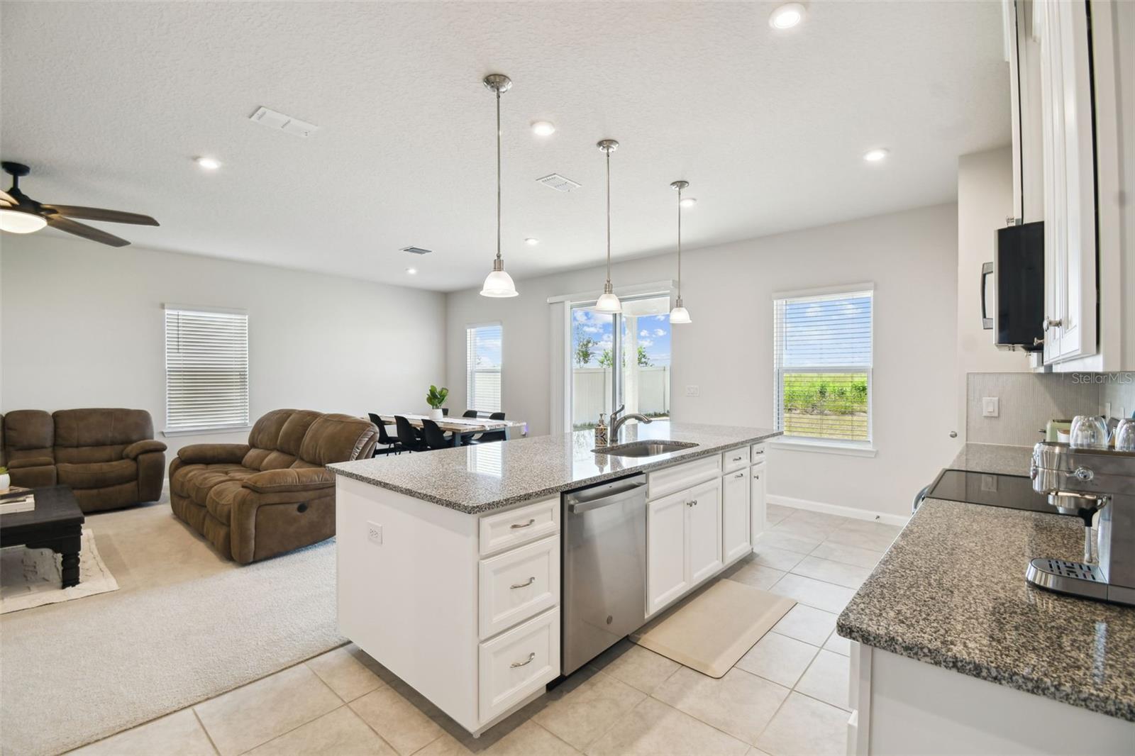 Image 8 of 42 For 2056 Airedale Way