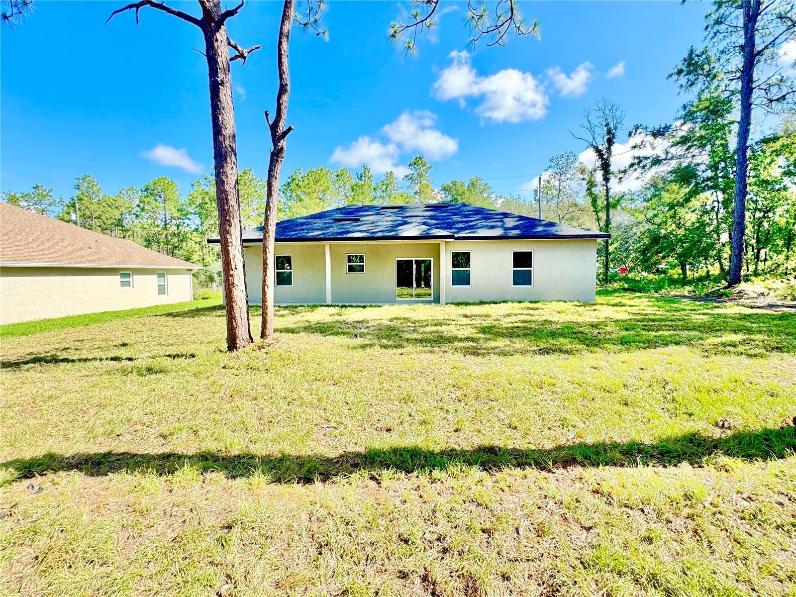 Listing photo id 8 for 2176 Galaxy Lane