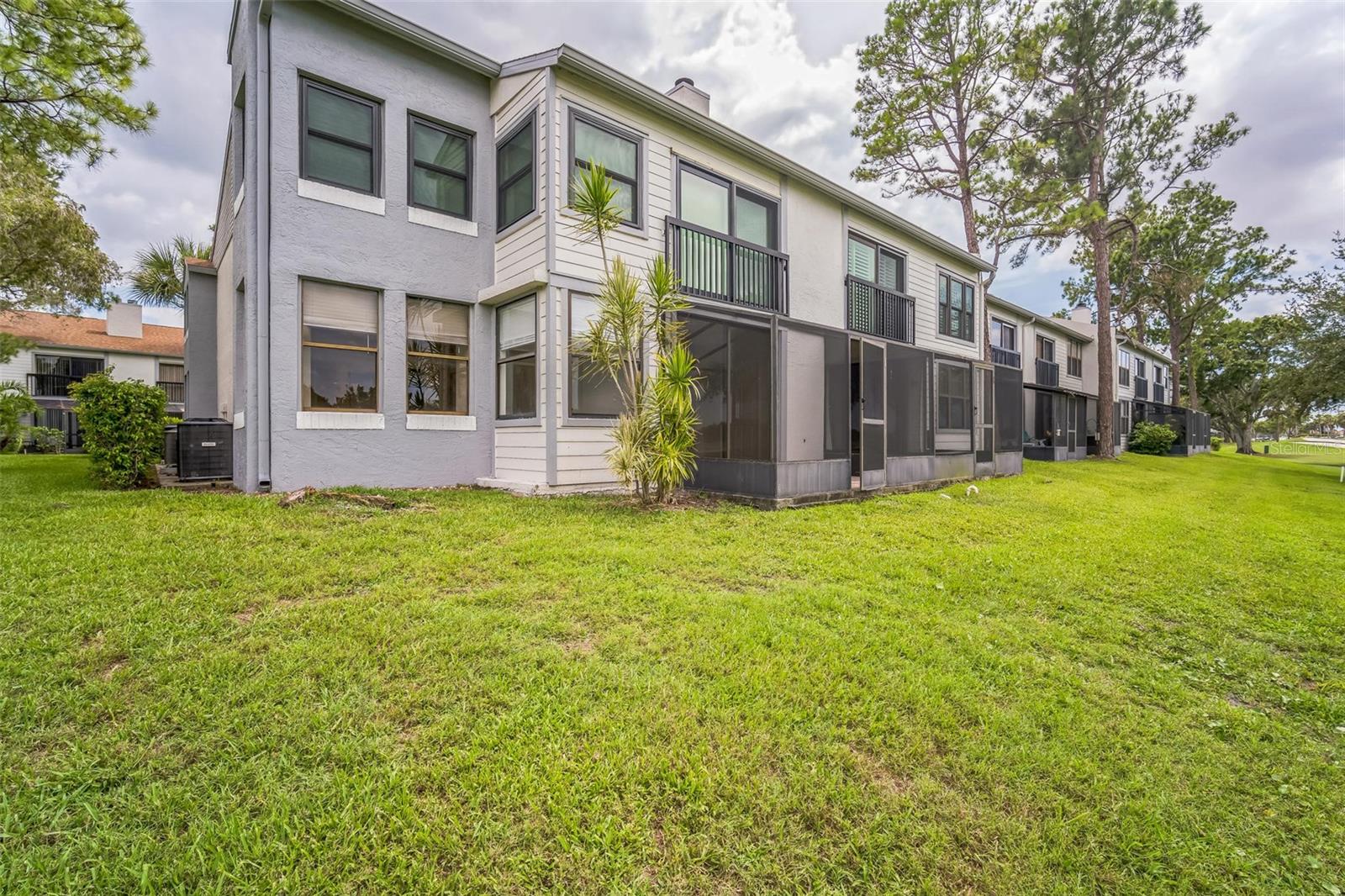 Image 29 of 32 For 1967 Cormorant Court 516