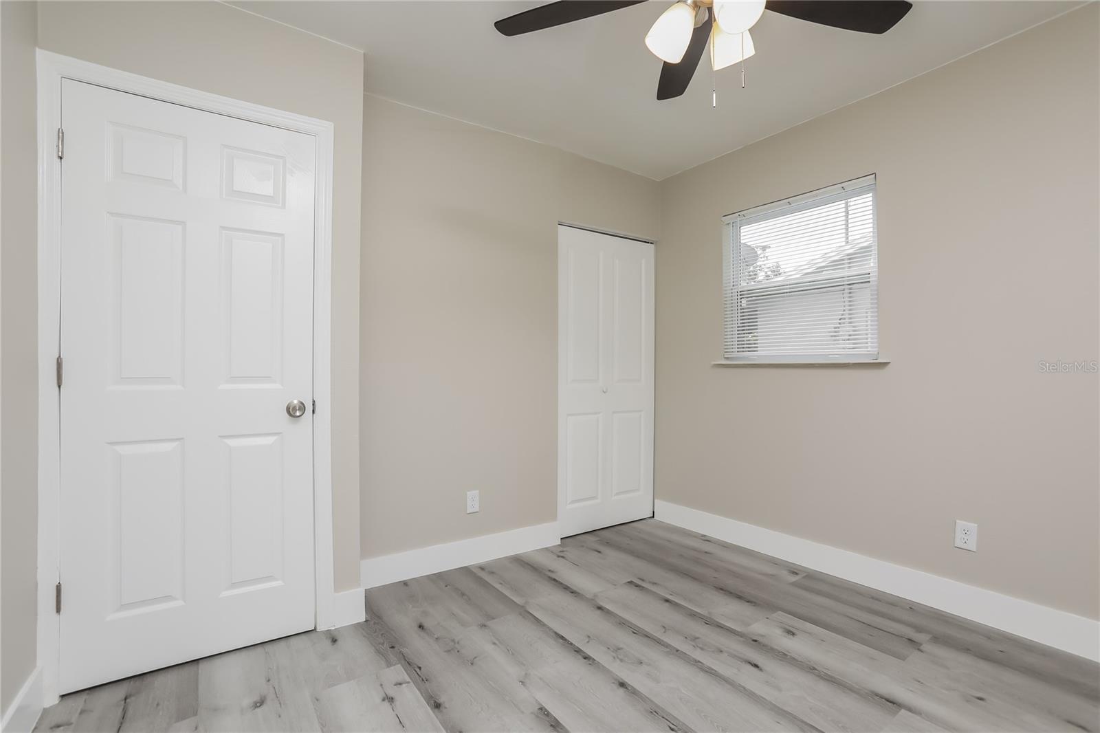 Image 13 of 16 For 1894 Aaron Avenue