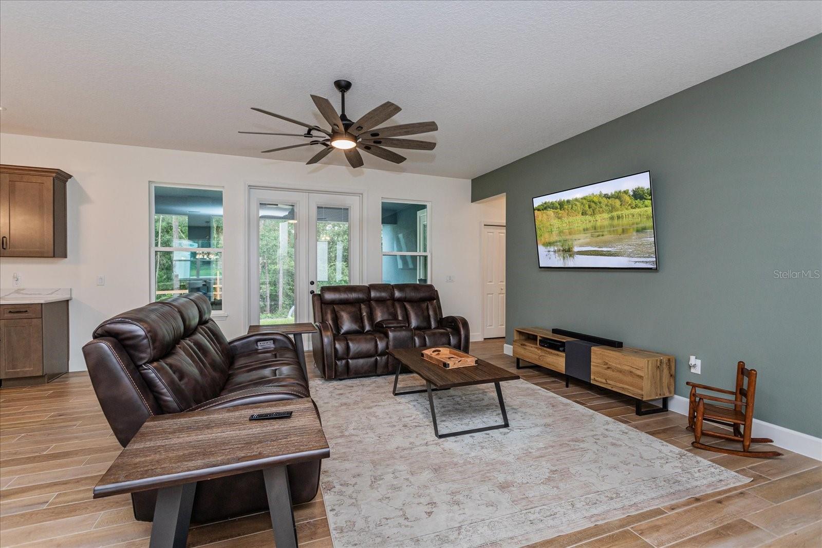 Image 5 of 33 For 1845 Springhead Drive