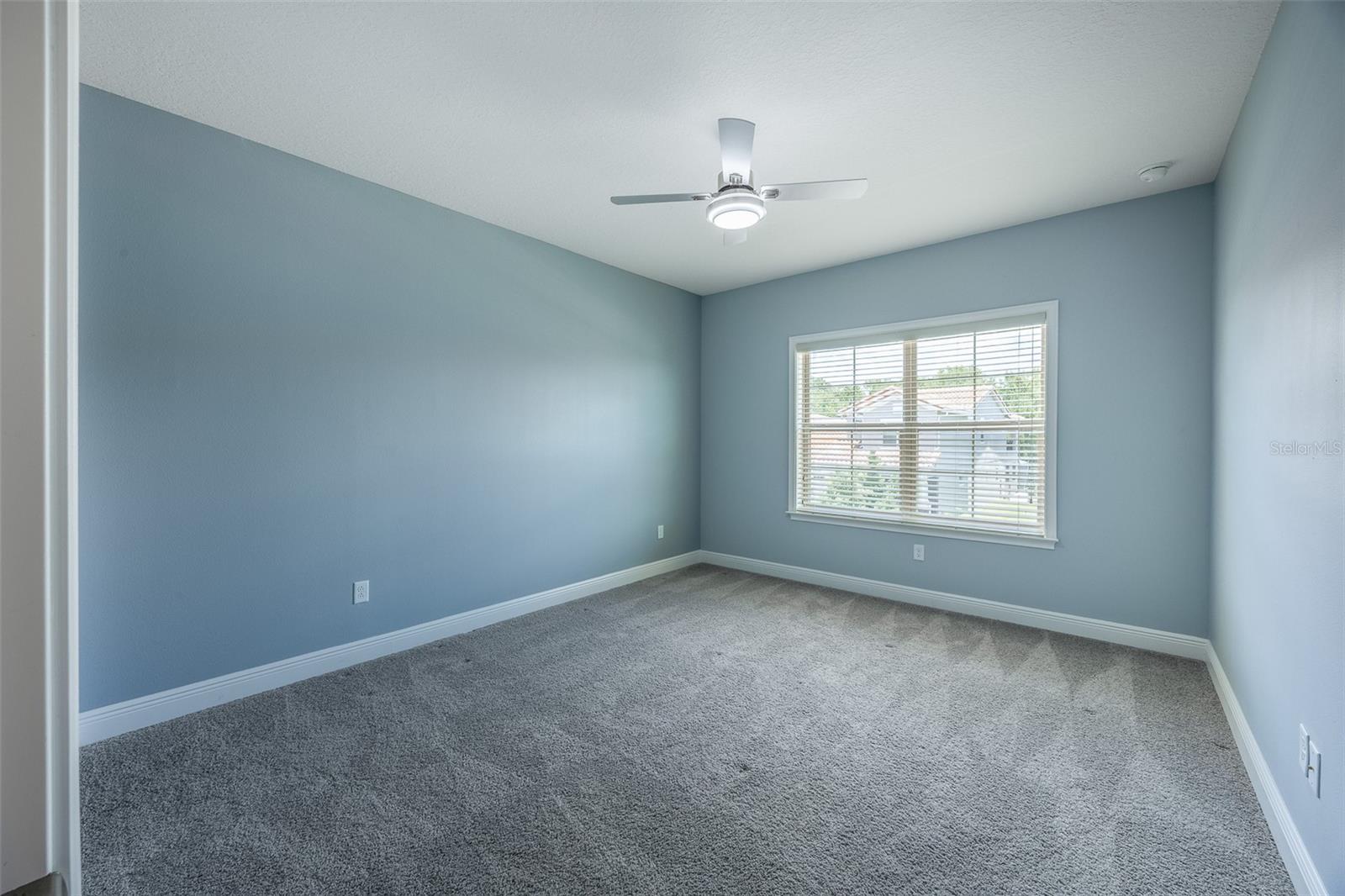 Image 16 of 25 For 13090 Bromborough Drive