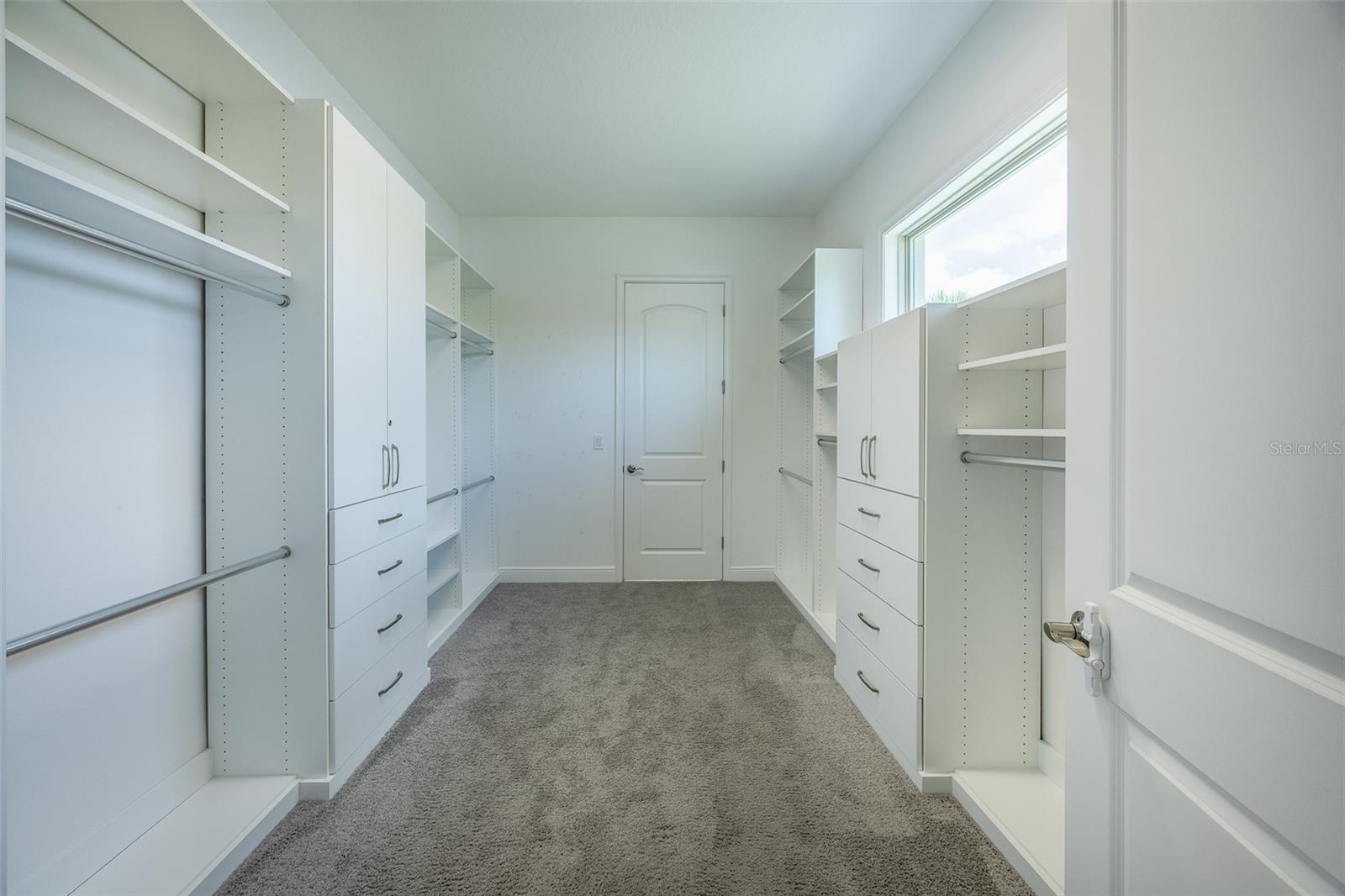 Image 6 of 25 For 13090 Bromborough Drive