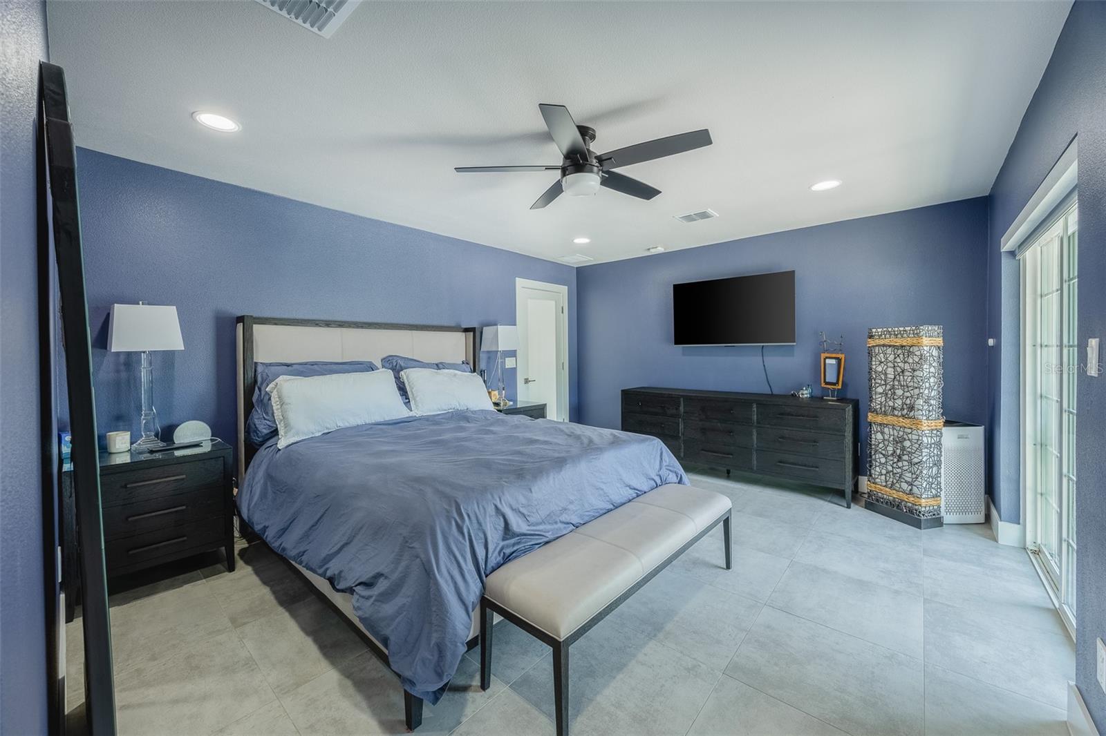Image 12 of 18 For 2952 De Brocy Way