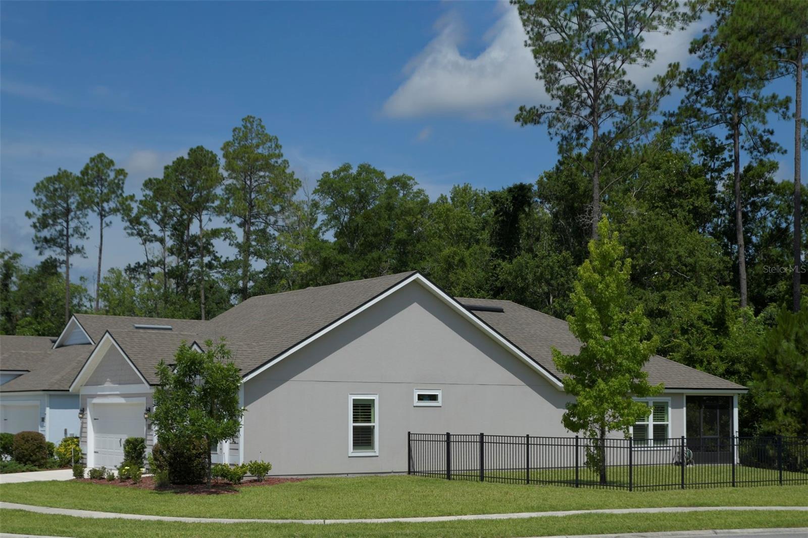 Image 24 of 27 For 83538 Watkins Walk