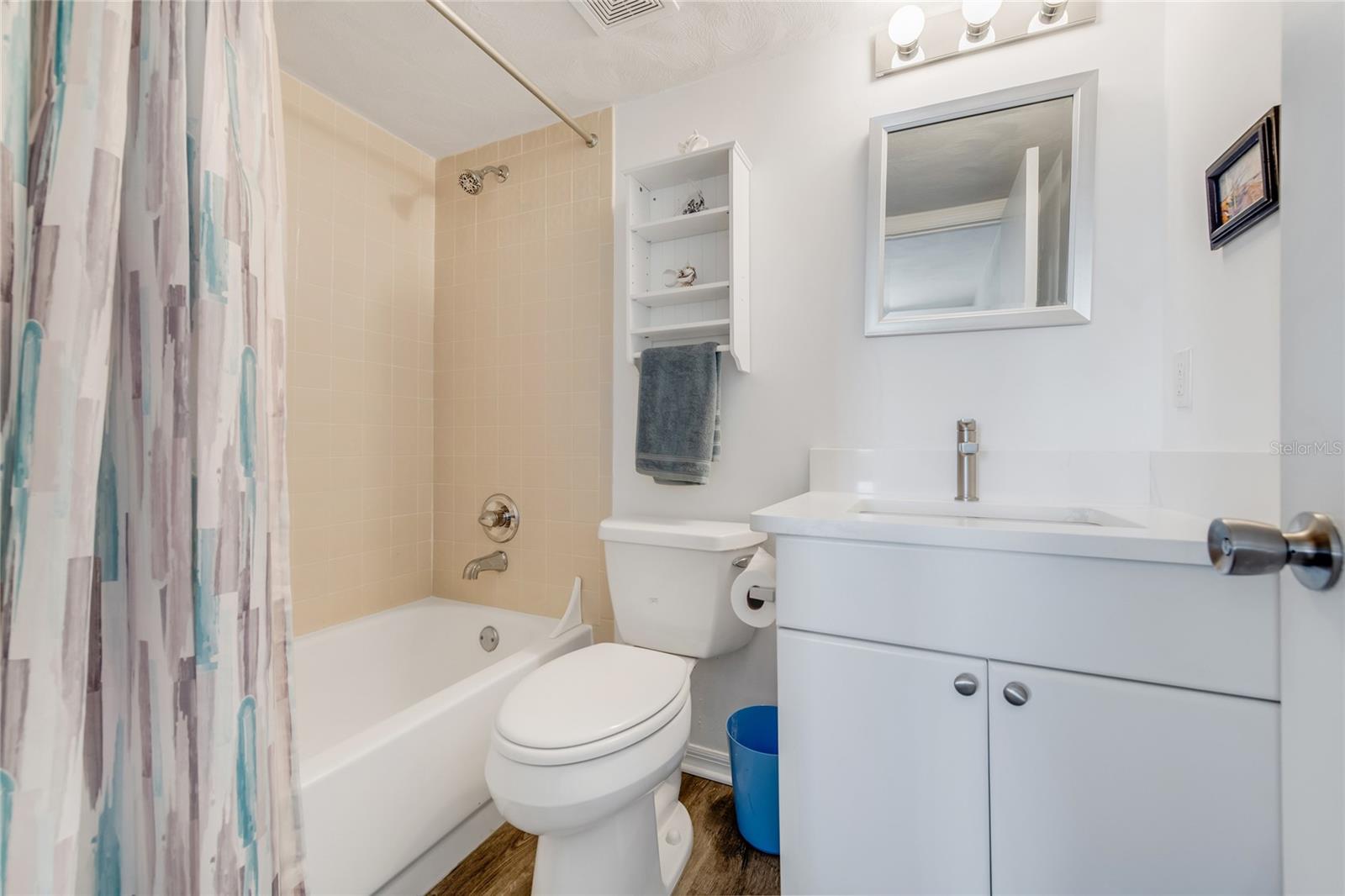 Image 12 of 25 For 2700 Ocean Shore Boulevard 515