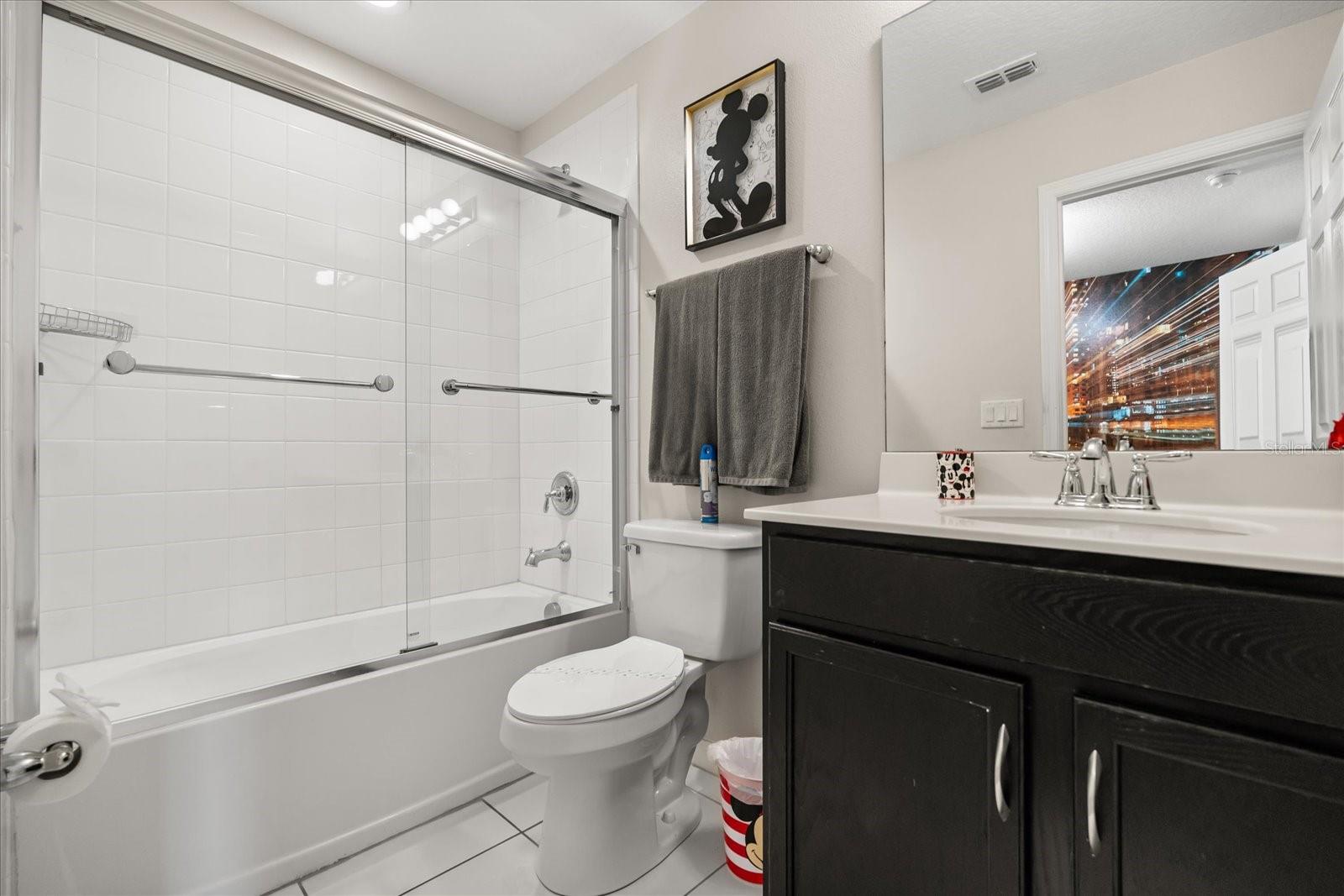 Image 17 of 62 For 1592 Carey Palm Cir