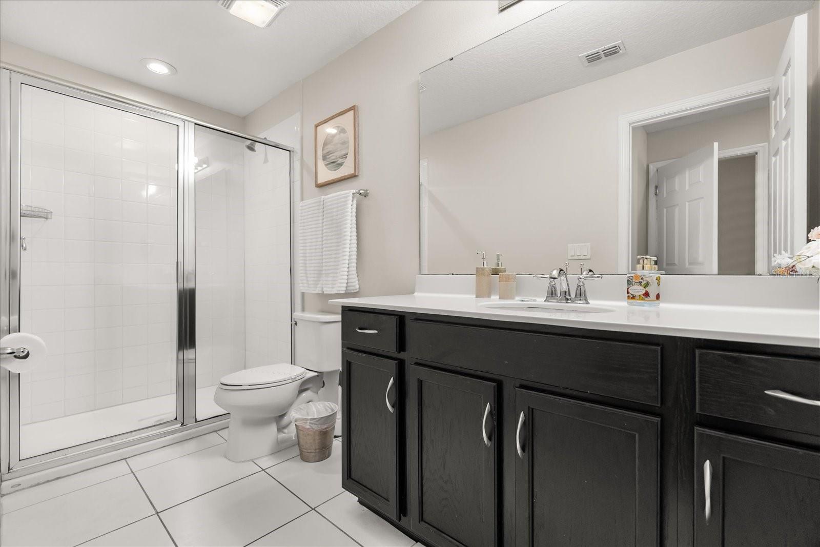 Image 20 of 62 For 1592 Carey Palm Cir