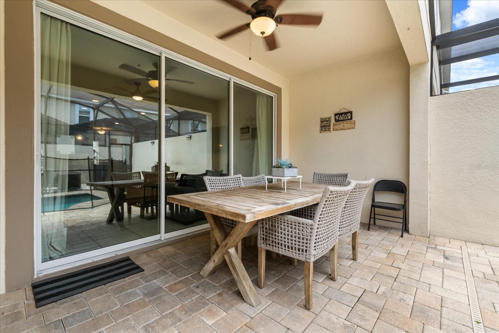 Image 33 of 62 For 1592 Carey Palm Cir