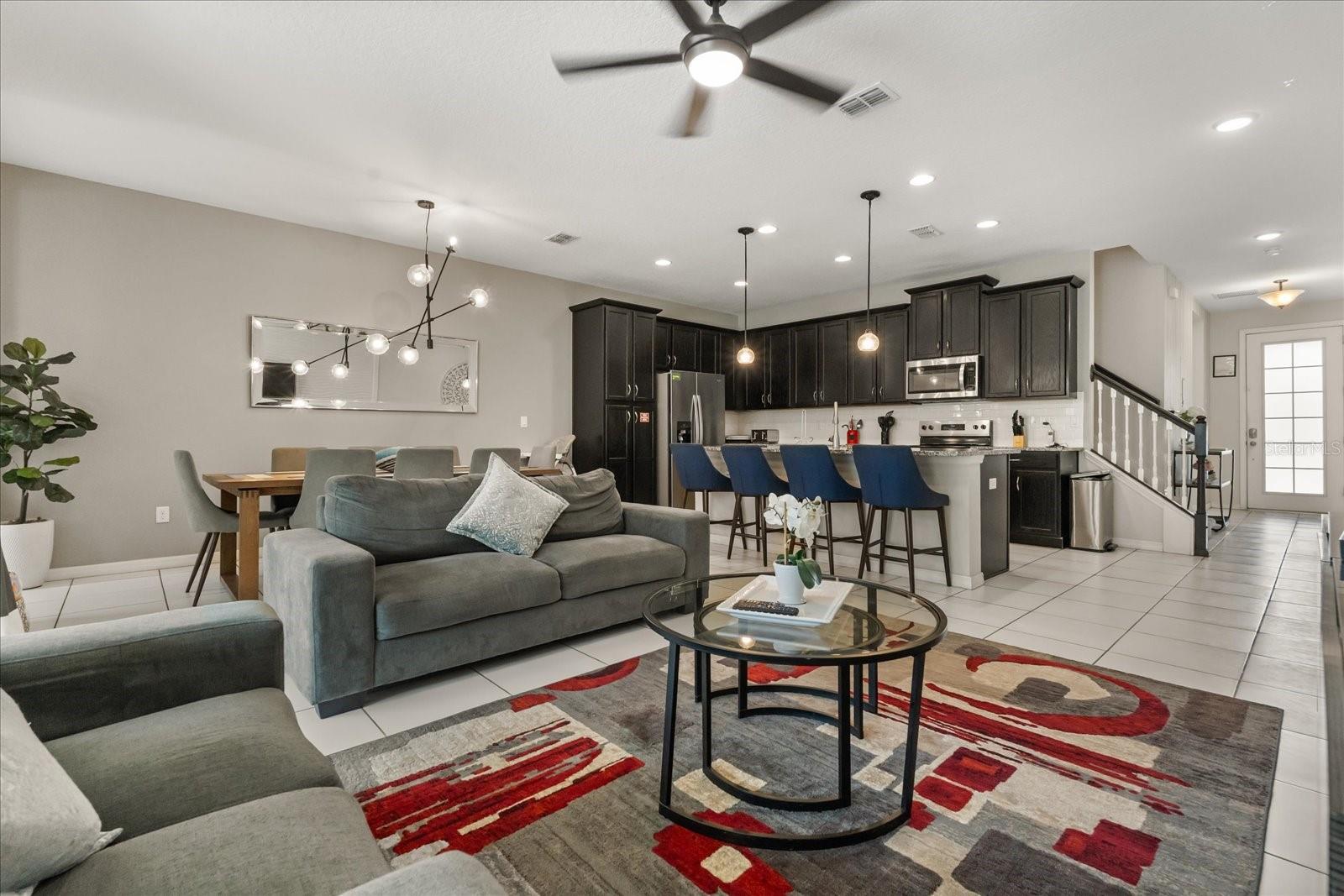 Image 9 of 62 For 1592 Carey Palm Cir