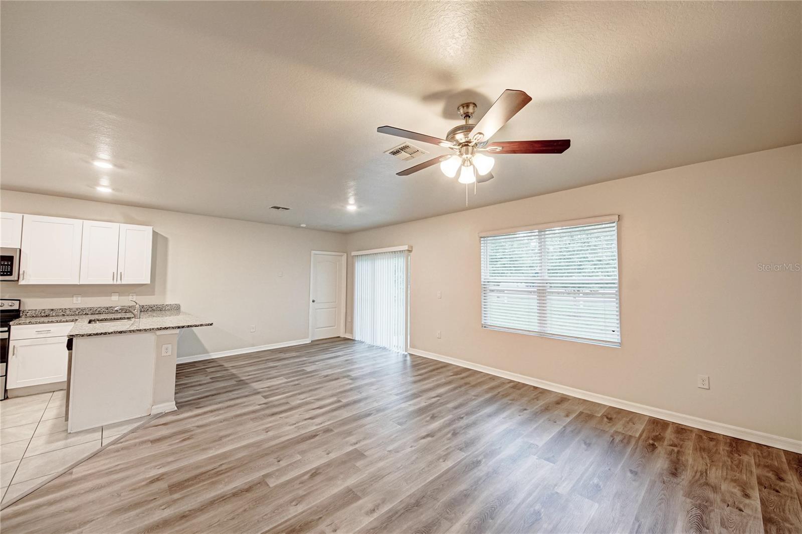 Image 6 of 34 For 3354 Summerdale Way