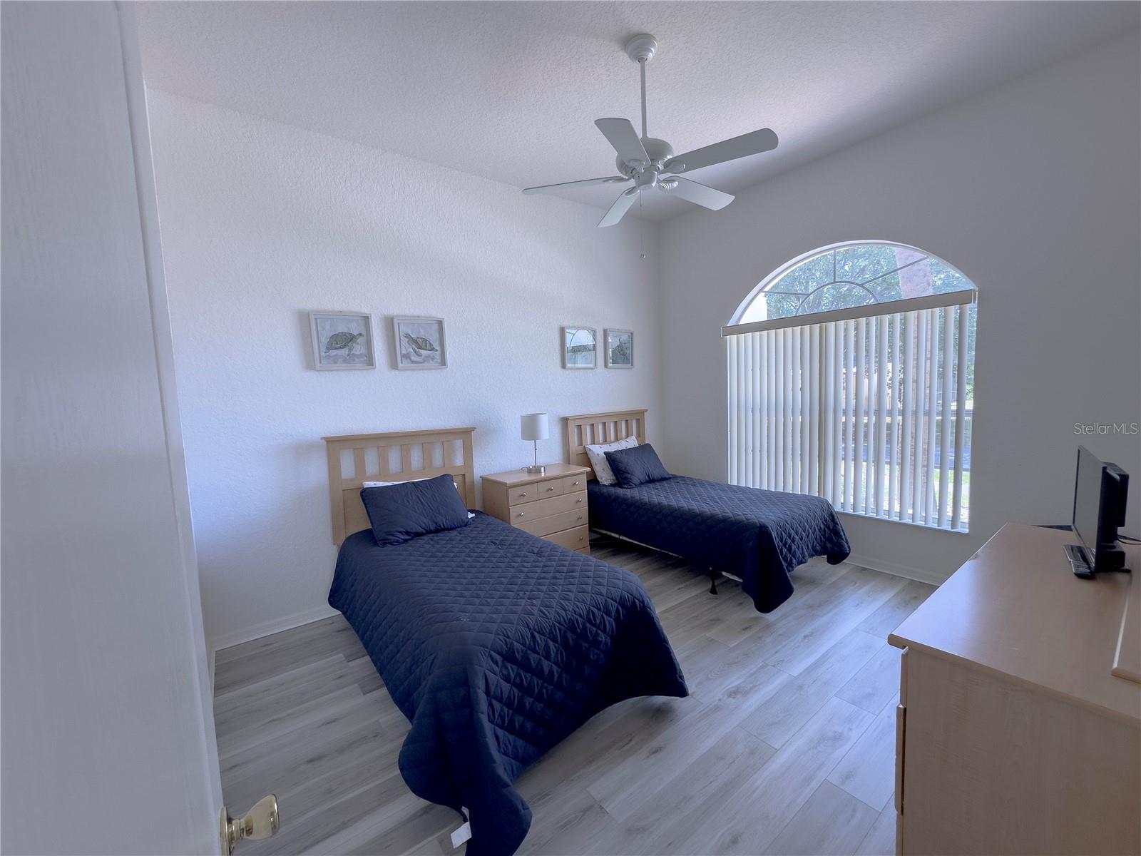 Image 30 of 46 For 204 Birkdale Street