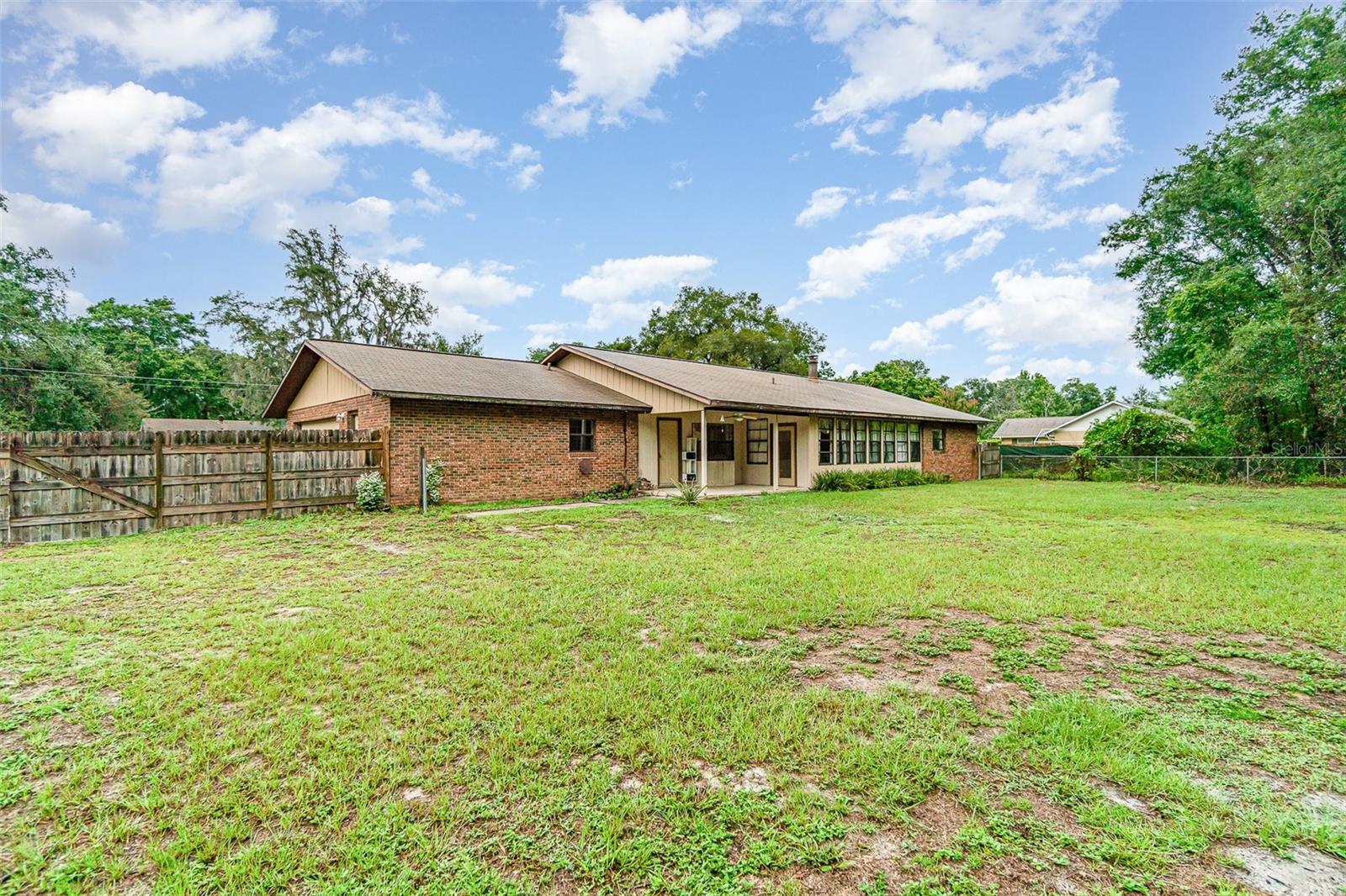 Image 41 of 45 For 17836 Palm Street