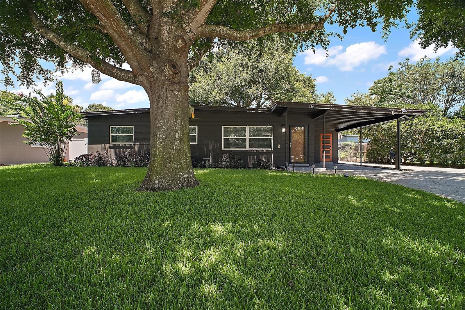 Image 2 of 27 For 116 E Lauren Ct