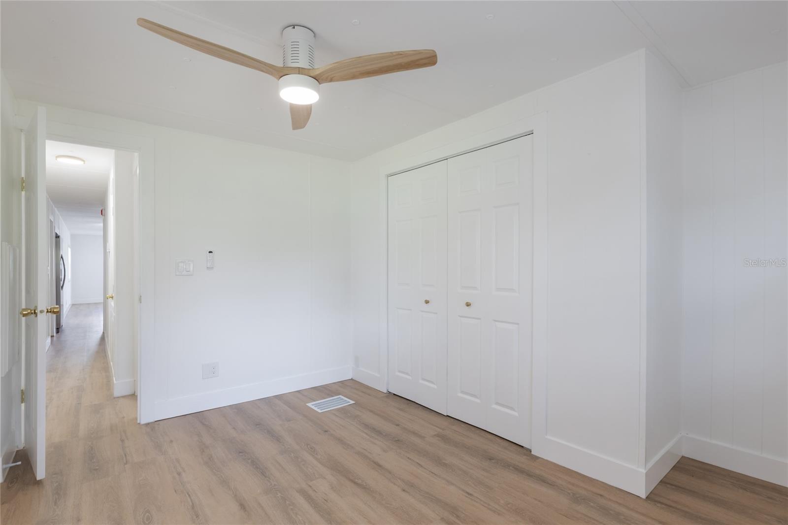 Image 12 of 21 For 814 Roseapple Avenue
