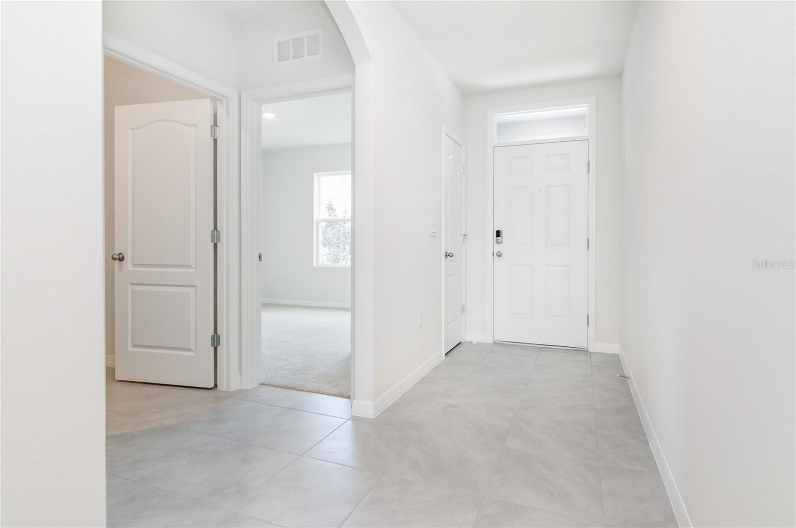 Image 4 of 26 For 2759 Sunnyvale Street