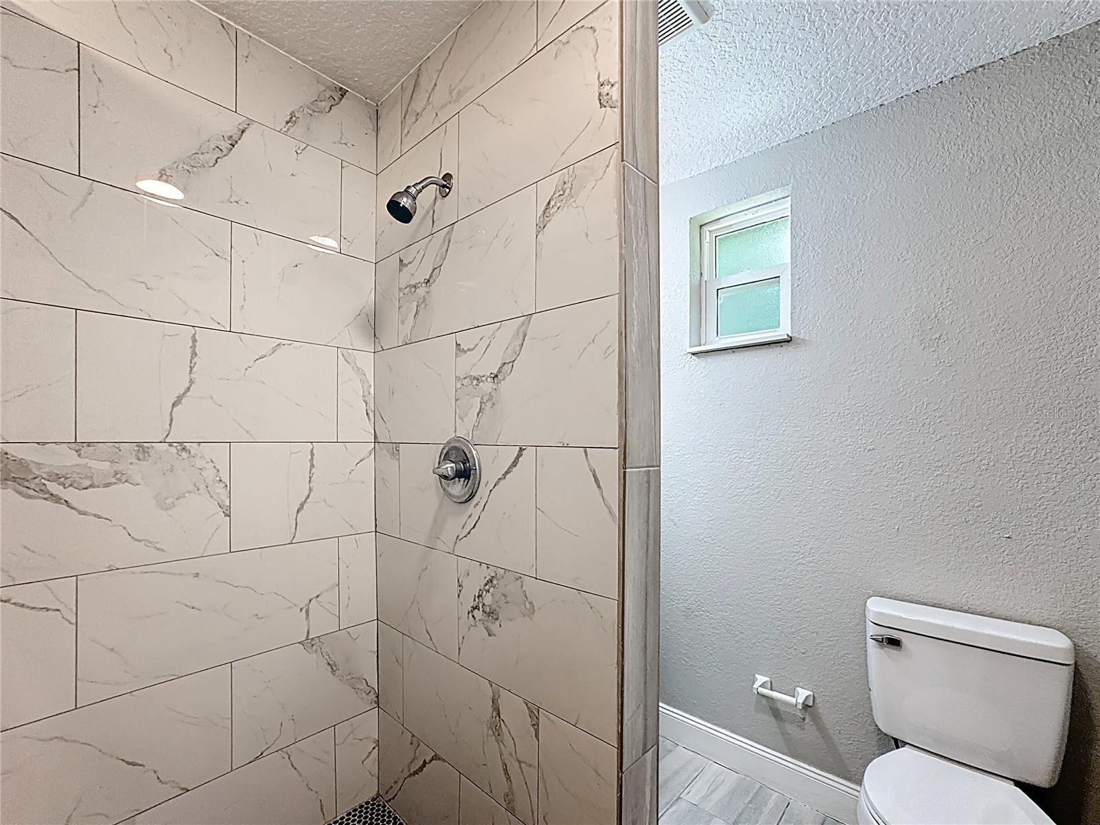 Image 22 of 34 For 611 Durango Way