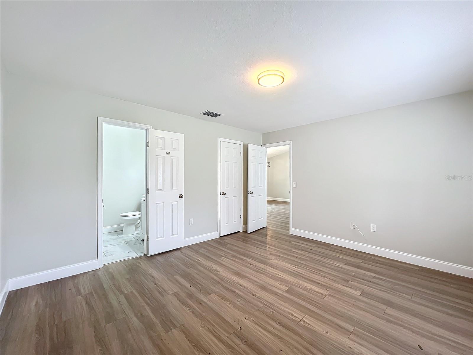Image 21 of 44 For 3322 Heather Glynn Drive