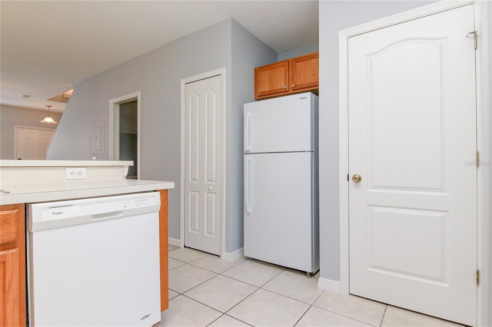 Image 13 of 30 For 403 Wilton Circle