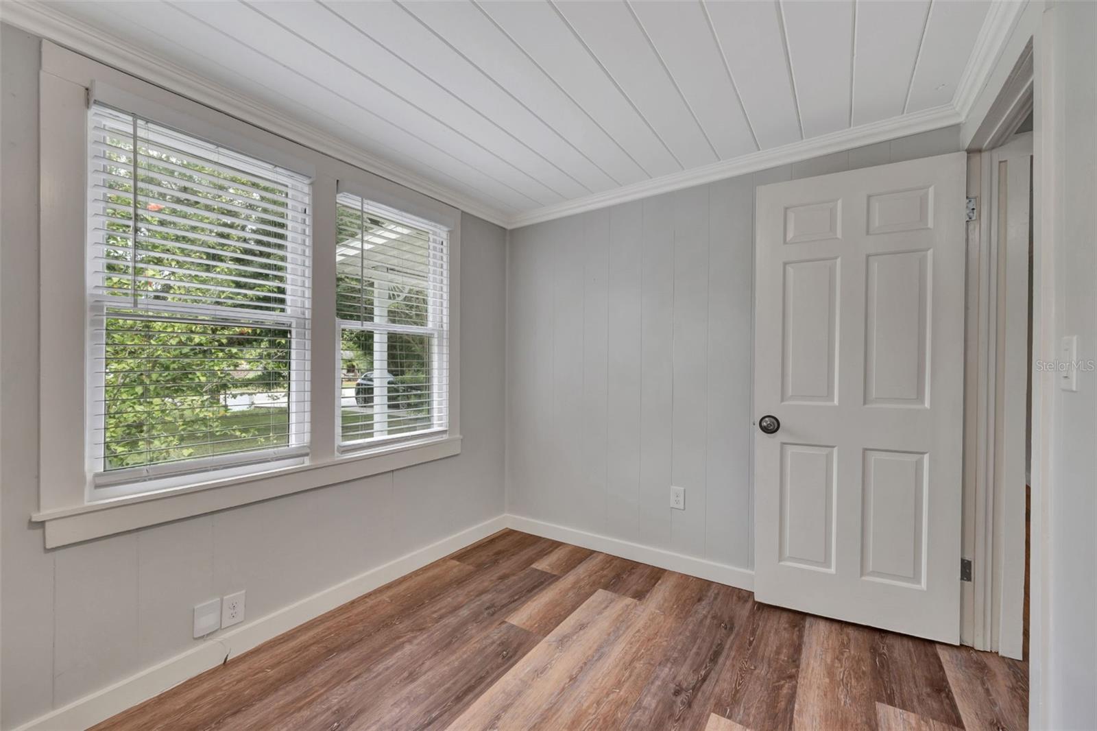Image 20 of 34 For 1310 Coletta Dr