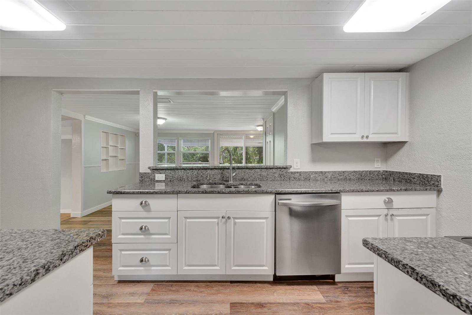 Image 8 of 34 For 1310 Coletta Dr