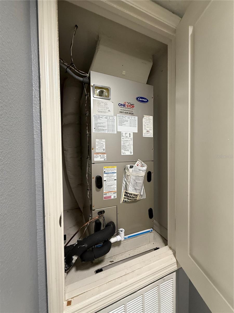 Image 32 of 51 For 3028 Lakes Crest Avenue