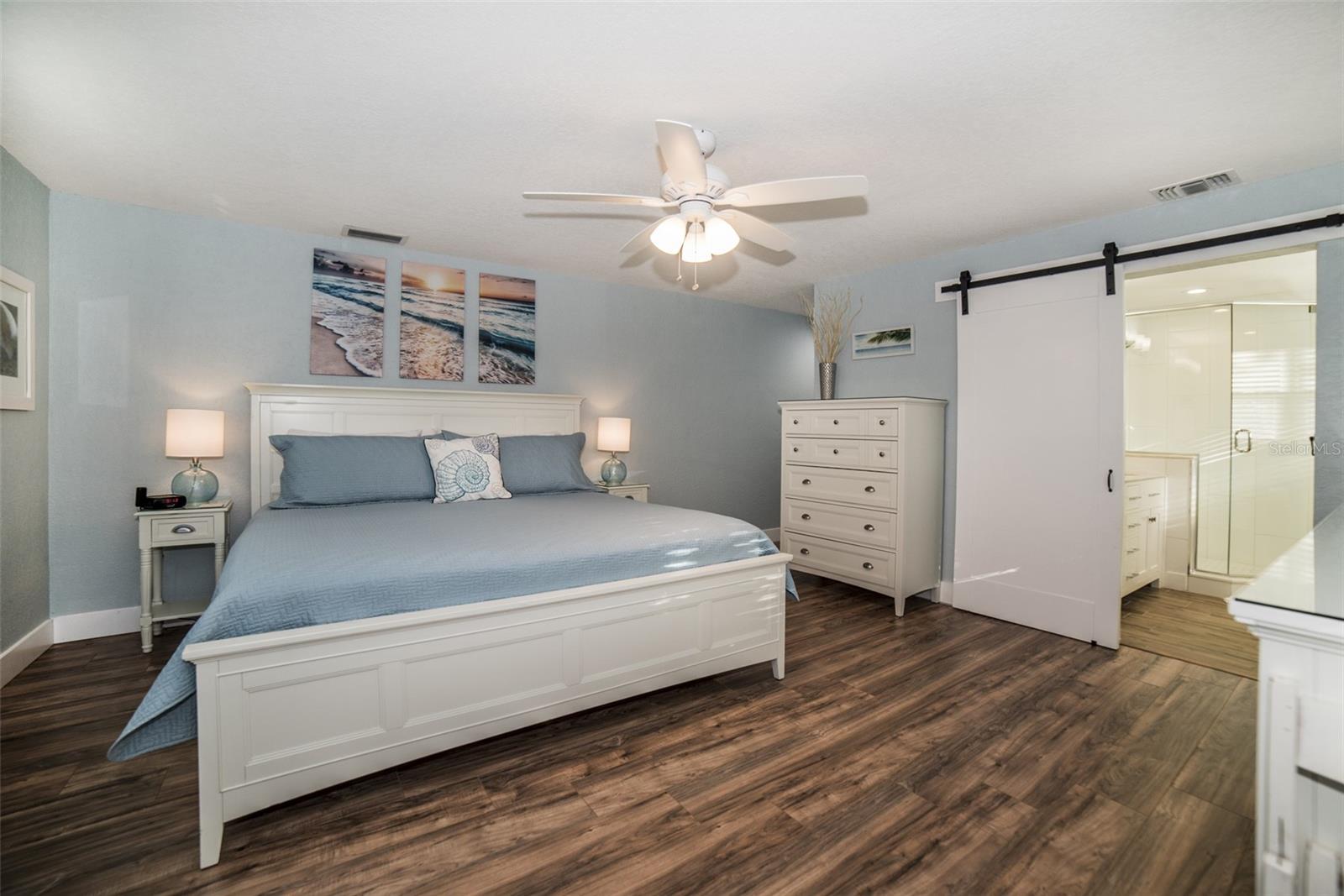 Image 15 of 22 For 2472 Whitman Street