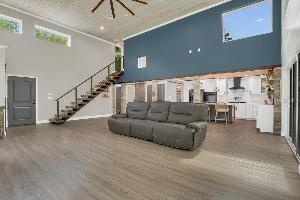 Image 6 of 33 For 2325 Audley Street