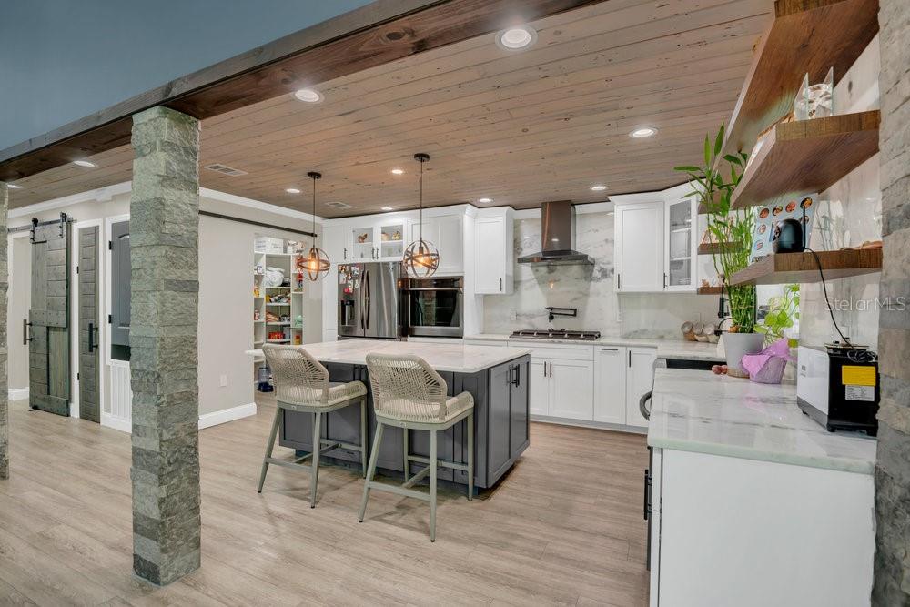 Image 8 of 33 For 2325 Audley Street