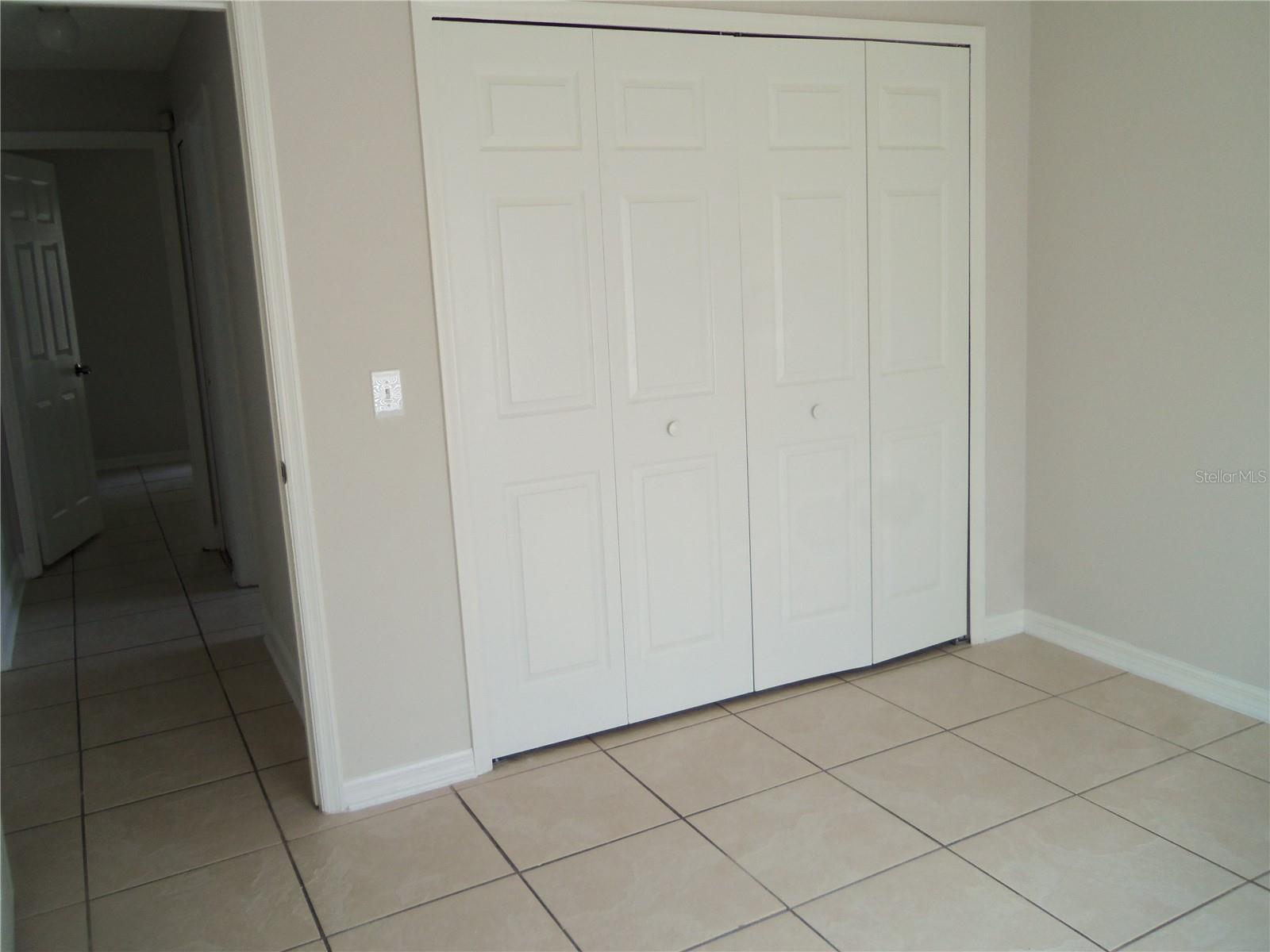 Image 21 of 31 For 1021 Golfside Court