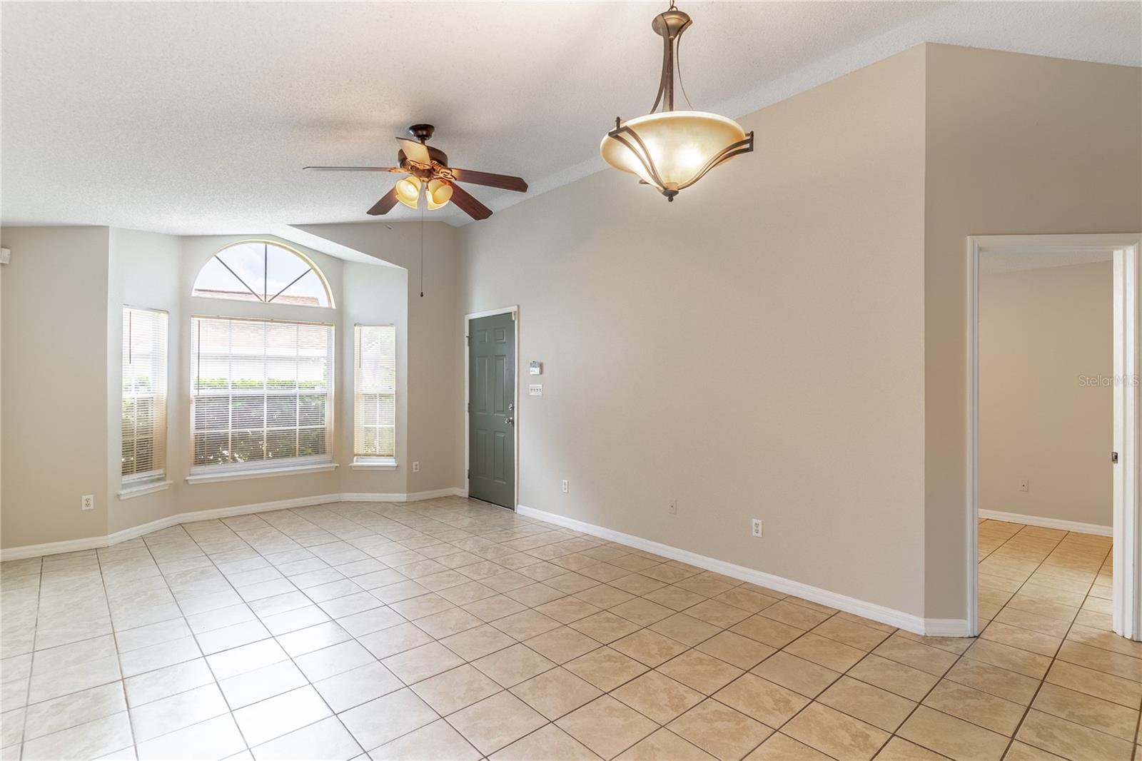 Image 4 of 20 For 206 Panorama Drive