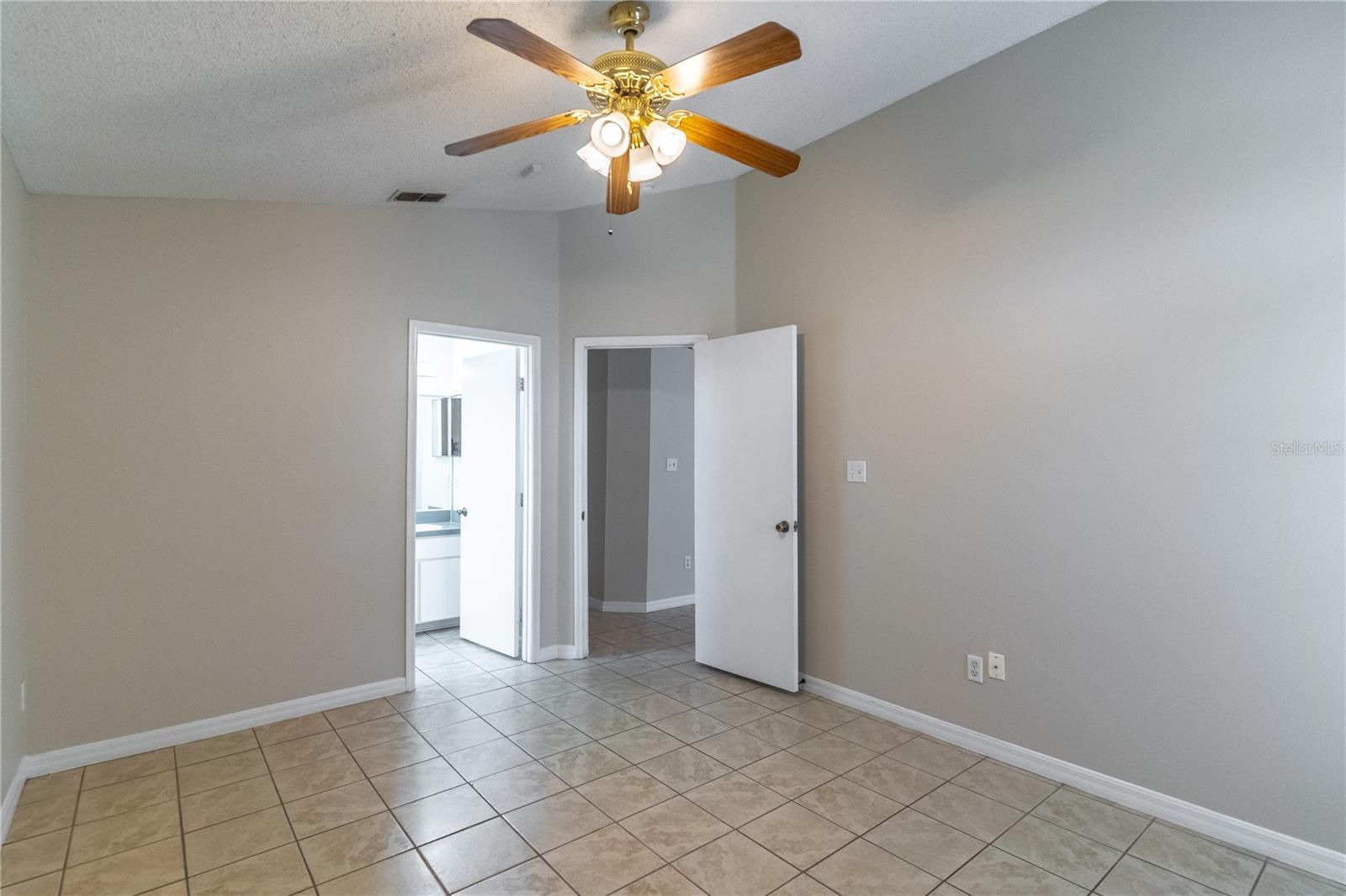 Image 9 of 20 For 206 Panorama Drive
