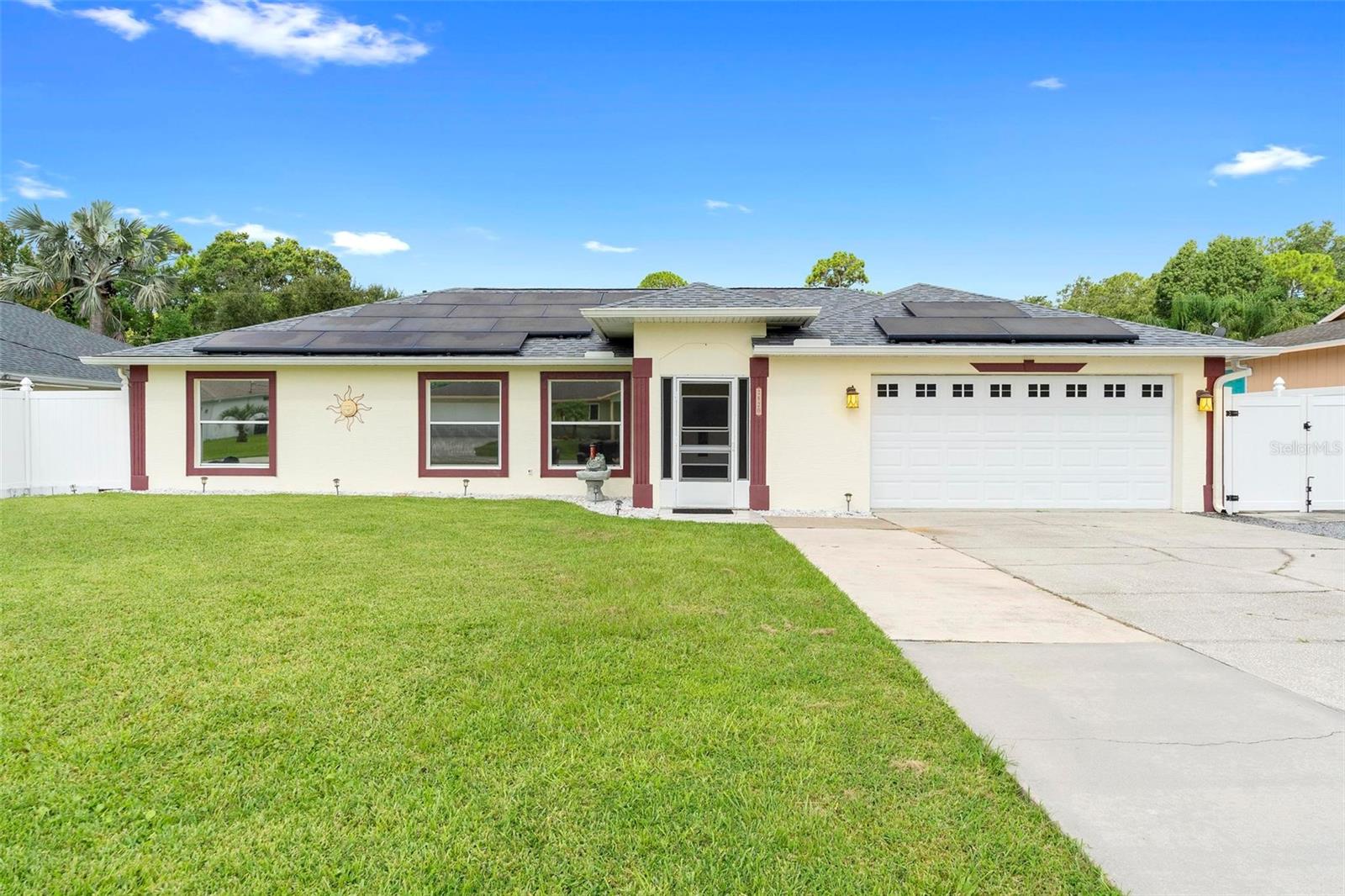 Image 3 of 47 For 2820 Tamarind Drive