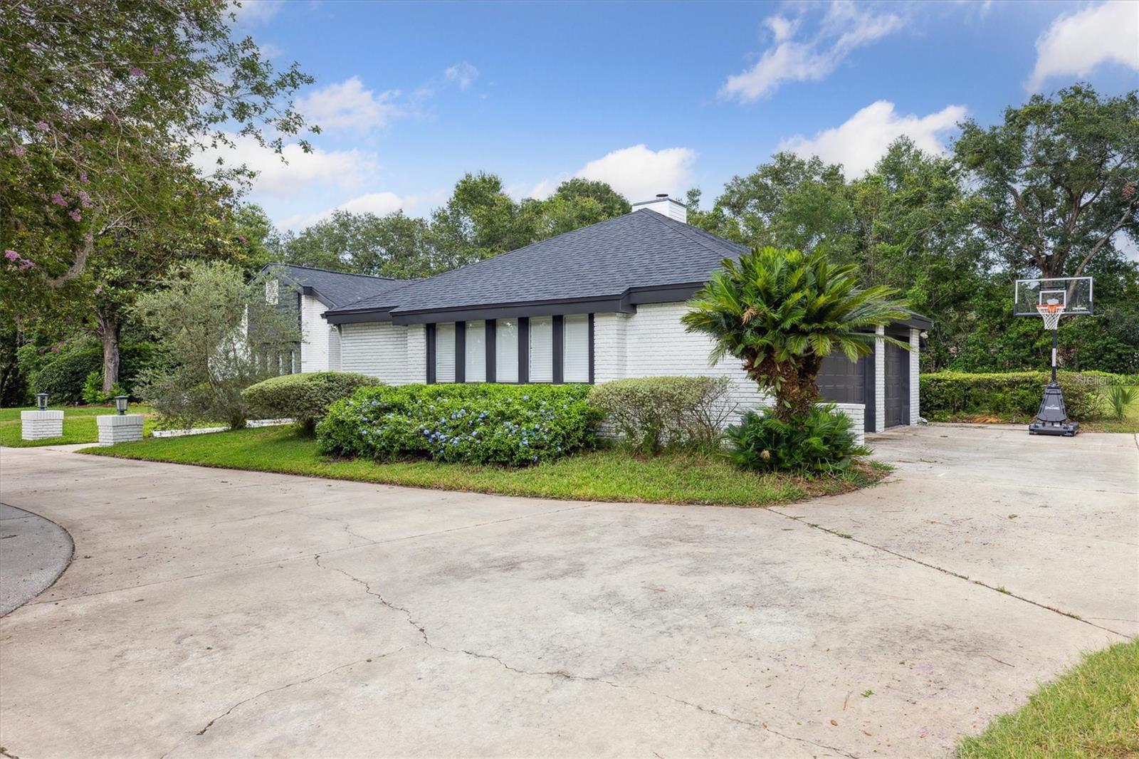 Image 11 of 50 For 1795 Markham Glen Circle