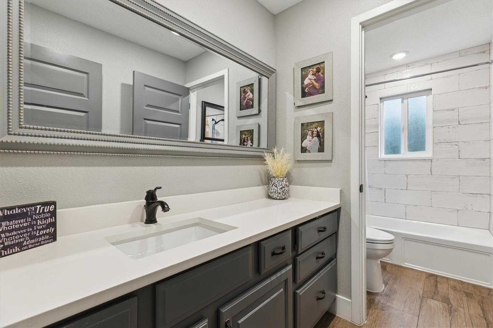 Image 30 of 50 For 1795 Markham Glen Circle