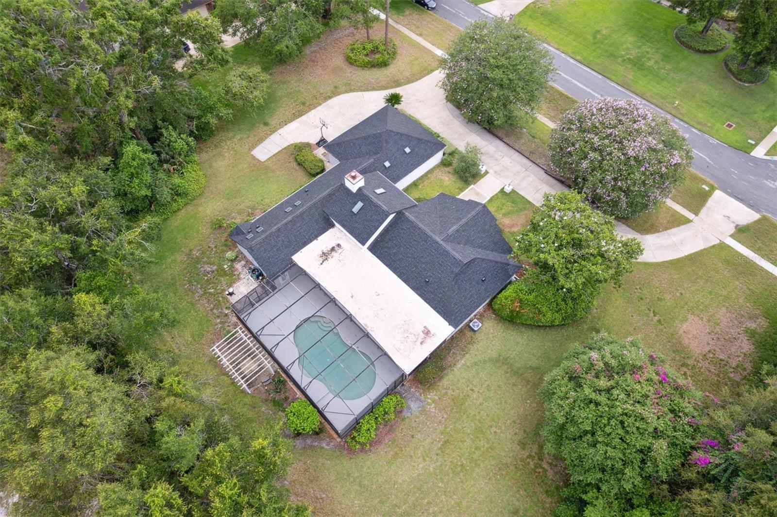 Image 43 of 50 For 1795 Markham Glen Circle