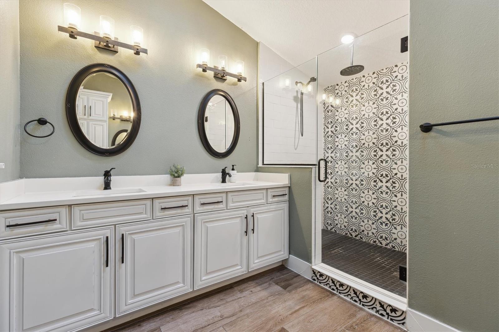 Image 5 of 50 For 1795 Markham Glen Circle